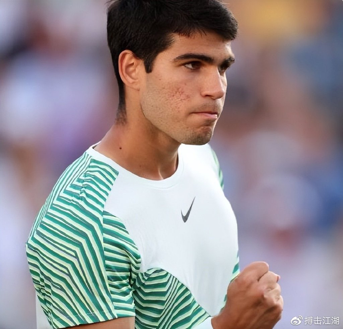 变成拿下三 变成拿下三