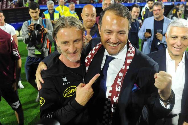 能跑能跳 能跑能跳